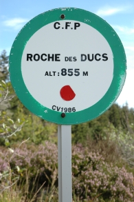 Panneau indiquant la roche des Ducs